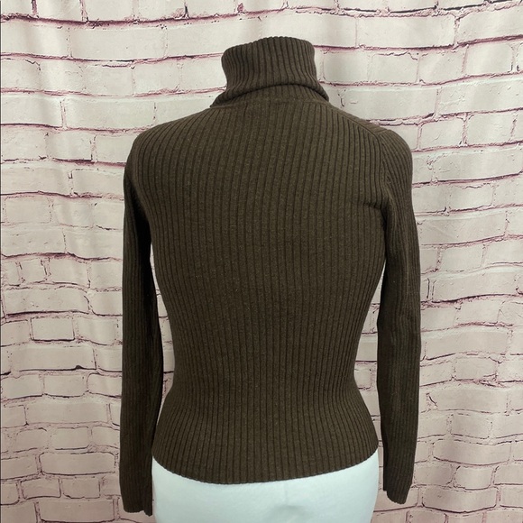 GAP Chocolate Ribbed Turtleneck Sweater - Picture 5 of 6